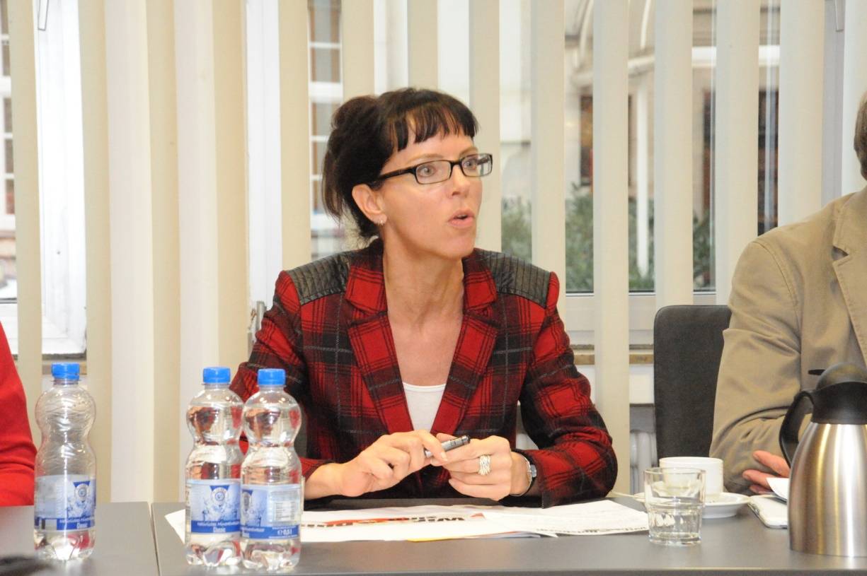  DGB-Chefin Angelika Wagner: "Wir müssen das Selbstbewusstsein stärken, um das Zusammenleben zu verbessern." 