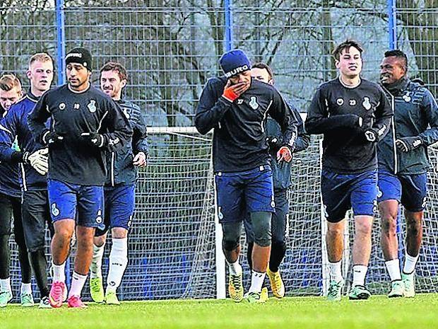  Die Zebras galoppieren wieder: Am Wochenende stand der Trainingsauftakt auf dem Programm. Morgen geht es zum achttägigen Trainingslager nach Antalya. Dazu kommen sechs Testspiele, ehe am 31. Januar das erste Pflichtspiel gegen Halle ansteht.  
