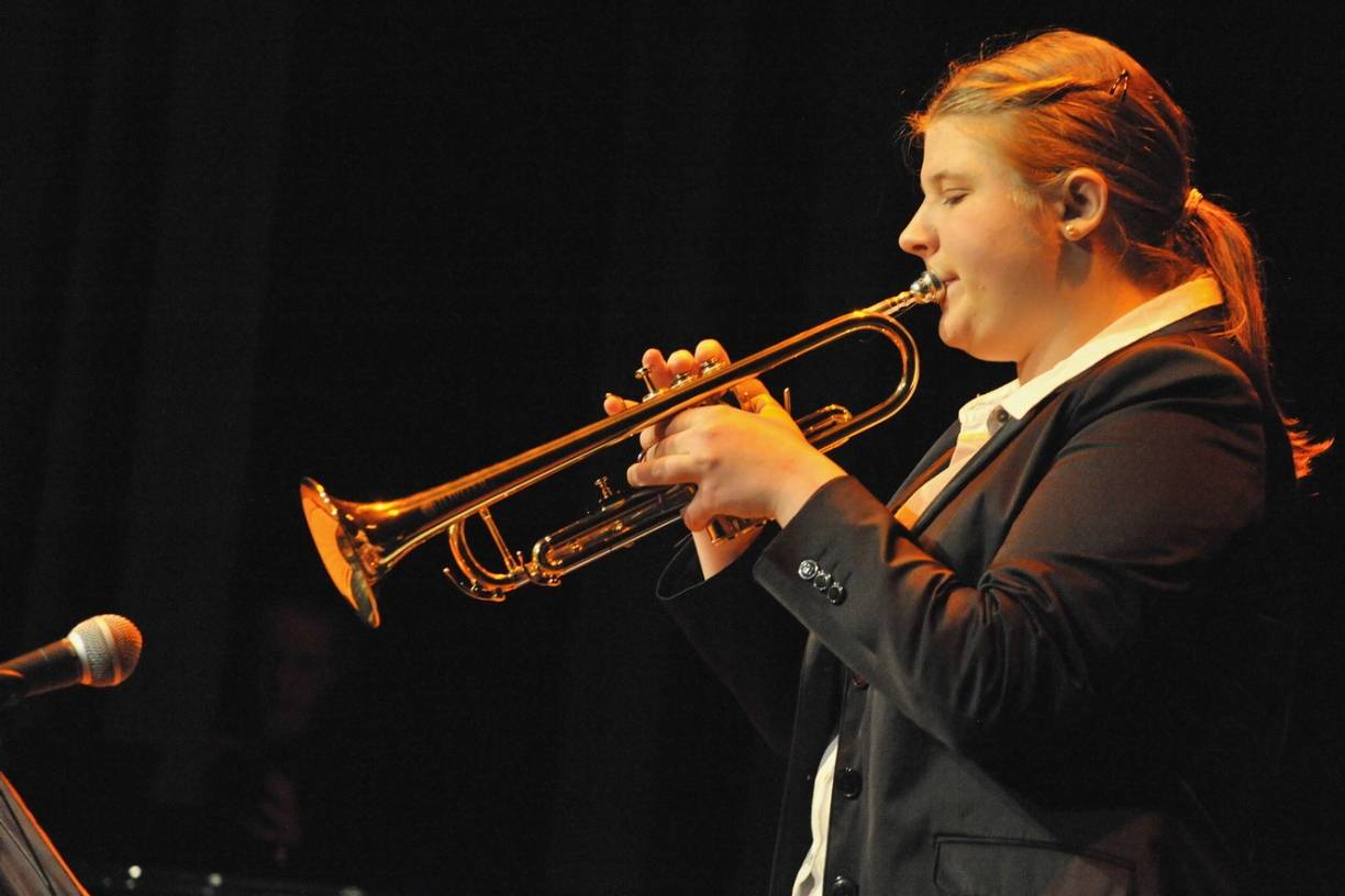 Anja Köppen wagte sich an Jazz-Improvisationen an Trompete und Flügelhorn.