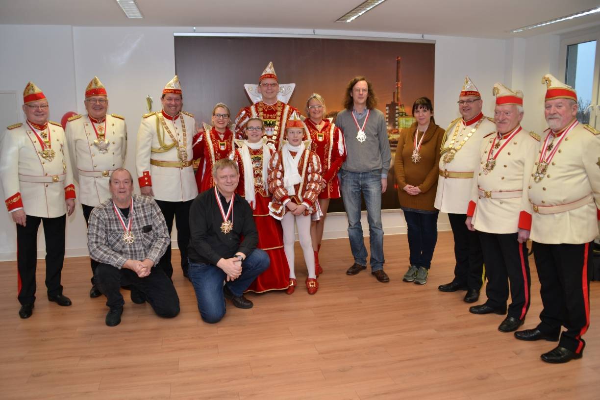 „Duisburg Helau“ erschallte in Ruhrort