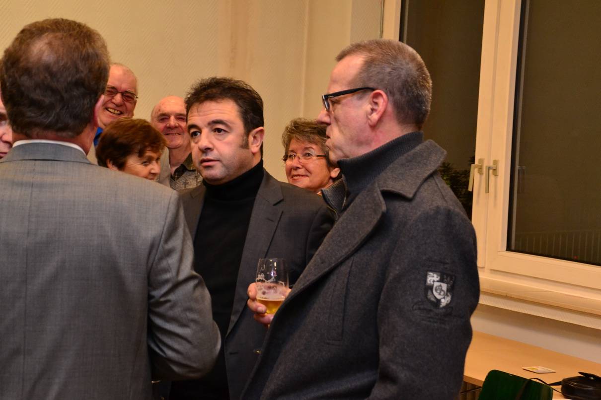  Auch der Buchholzer Werberingsvorsitzender Besat Kaya und Werberings-Vorstandsmitglied Uwe Link nutzten die Möglichkeit des Treffs, um Kontakte mit der Politik zu halten. 