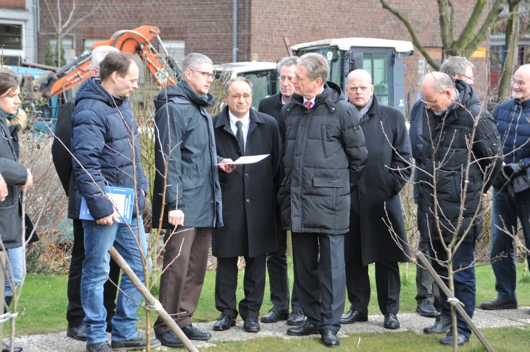 Kein Feierabend im Kleingartenverein Feierabend