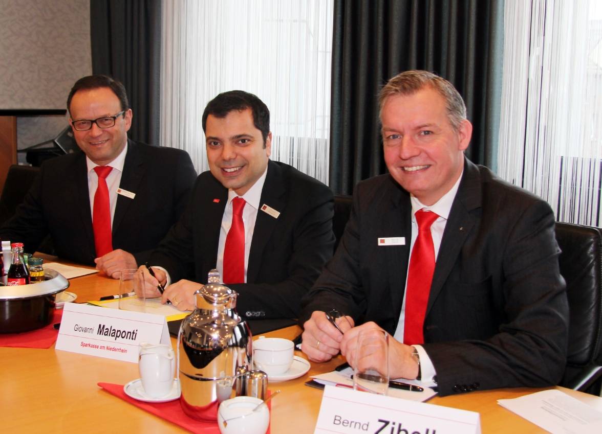  Frank-Rainer Laake, Giovanni Malaponti und Bernd Zibell (v.l.) blicken auf ein erfolgreiches Geschäftsjahr zurück. 