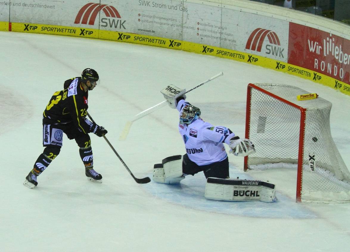 Am Freitagabend empfangen die Krefeld Pinguine den ERC Ingolstadt: Pinguine: Abschiedstour startet am Freitag