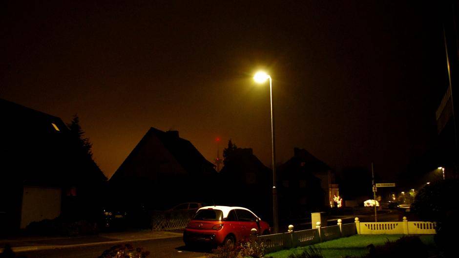 Licht an! Licht aus! Ein Unterschied wie Tag und Nacht - und das im Dunkeln.