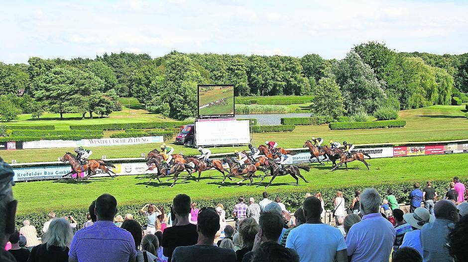 Rennbahn: Saisonstart am 20. März