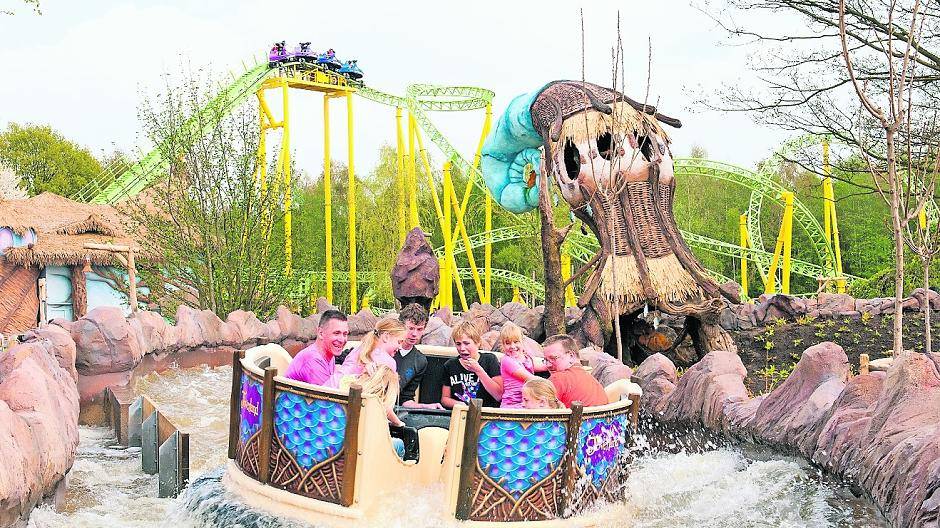 Der Djengu-River im niederländischen Freizeitpark Toverland lädt zu spaßigen, nicht immer ganz trockenen Ausflügen.