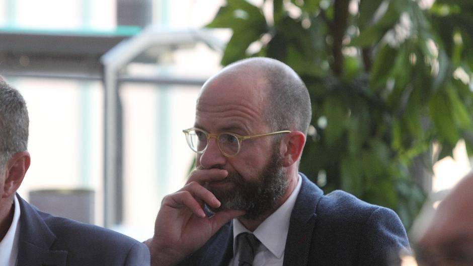 Uli Cloos, Leiter des Krefelder...