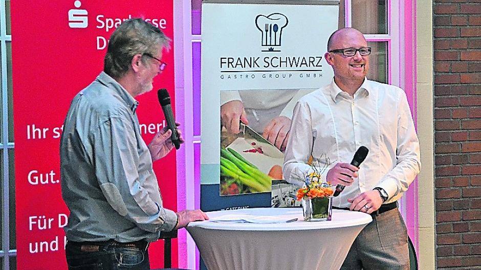  Oben weniger, unten mehr: Sören Link musste erstmal seinen neuen Look erklären.  