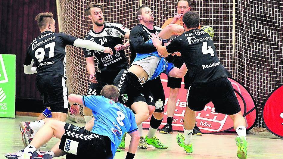 Der Schlüssel zum Erfolg: Mit starker, kollektiver Abwehrarbeit zogen die OSC Löwen dem Favoriten aus Leichlingen den Zahn.