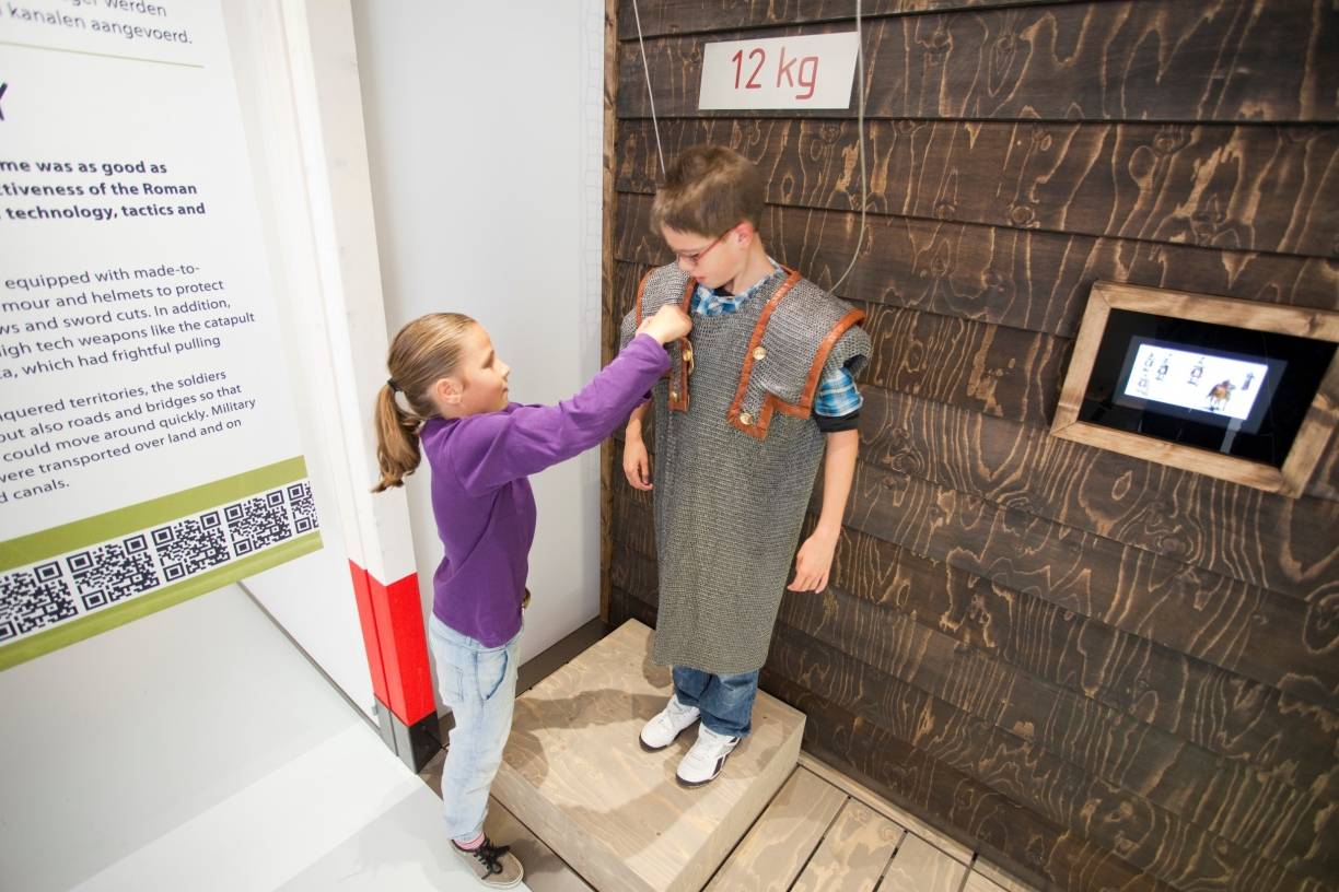 Wir verlosen 2x5 Karten für die Familienausstellung in Nimwegen: Ein Besuch bei den "High Tech-Römern"