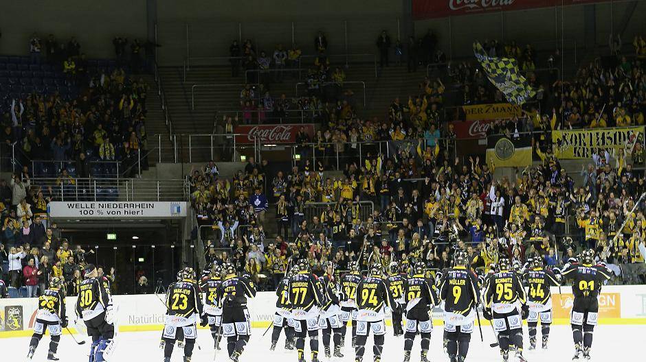 Heimfluch besiegt: Drei Punkte gegen Schwenningen