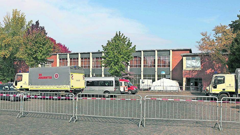 Seit einigen Wochen sind in der Glückauf-Halle Flüchtlinge untergebracht. Trainings und Veranstaltungen von Vereinen konnten nur zum Teil an andere Orte verlegt werden.