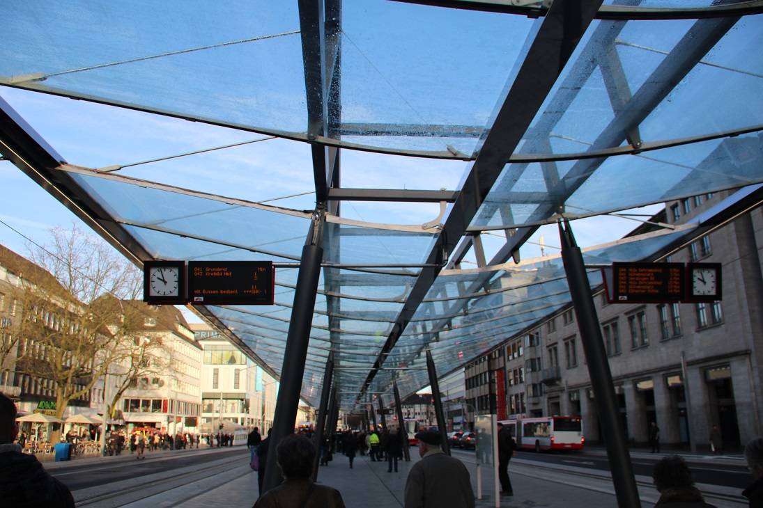 Krefeld: Warnstreik am Dienstag: Busse statt Straßenbahnen