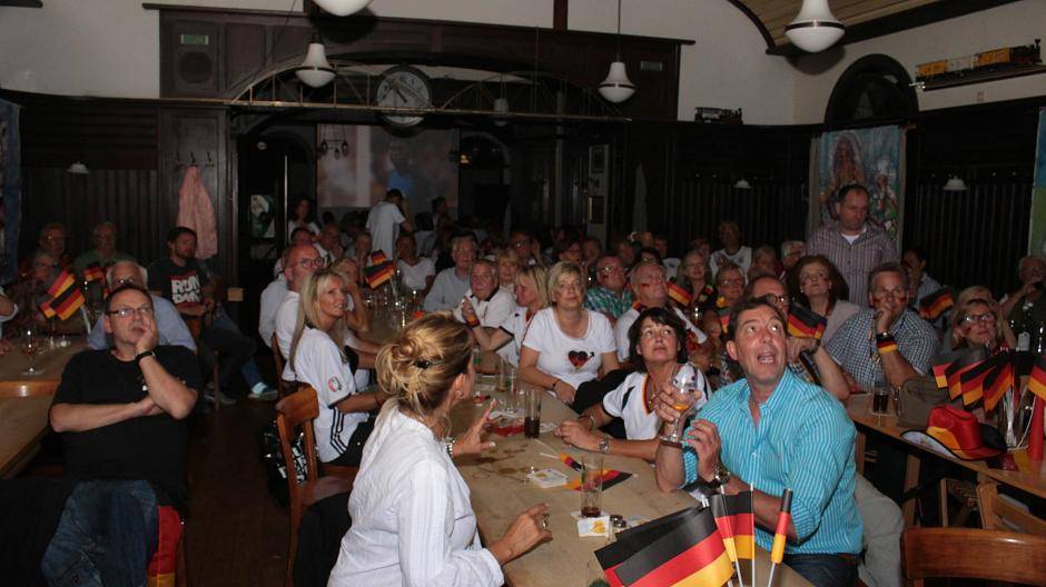 Im Nordbahnhof war man beim Spiel zum Teil...