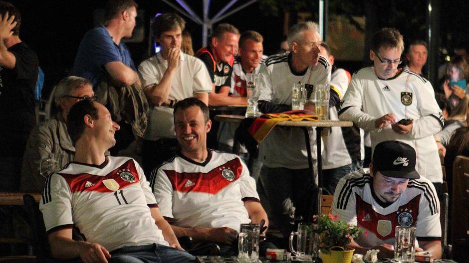 …. Aber nach dem Schlusspfiff konnte man schon wieder lachen und war stolz auf die...