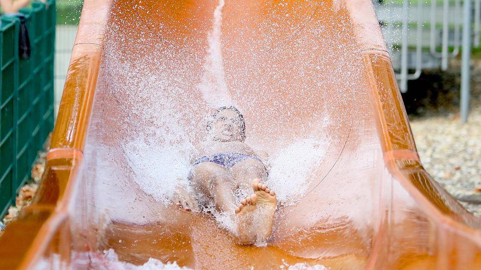 Bilder: Krefeld schwitzt und genießt die Sonne