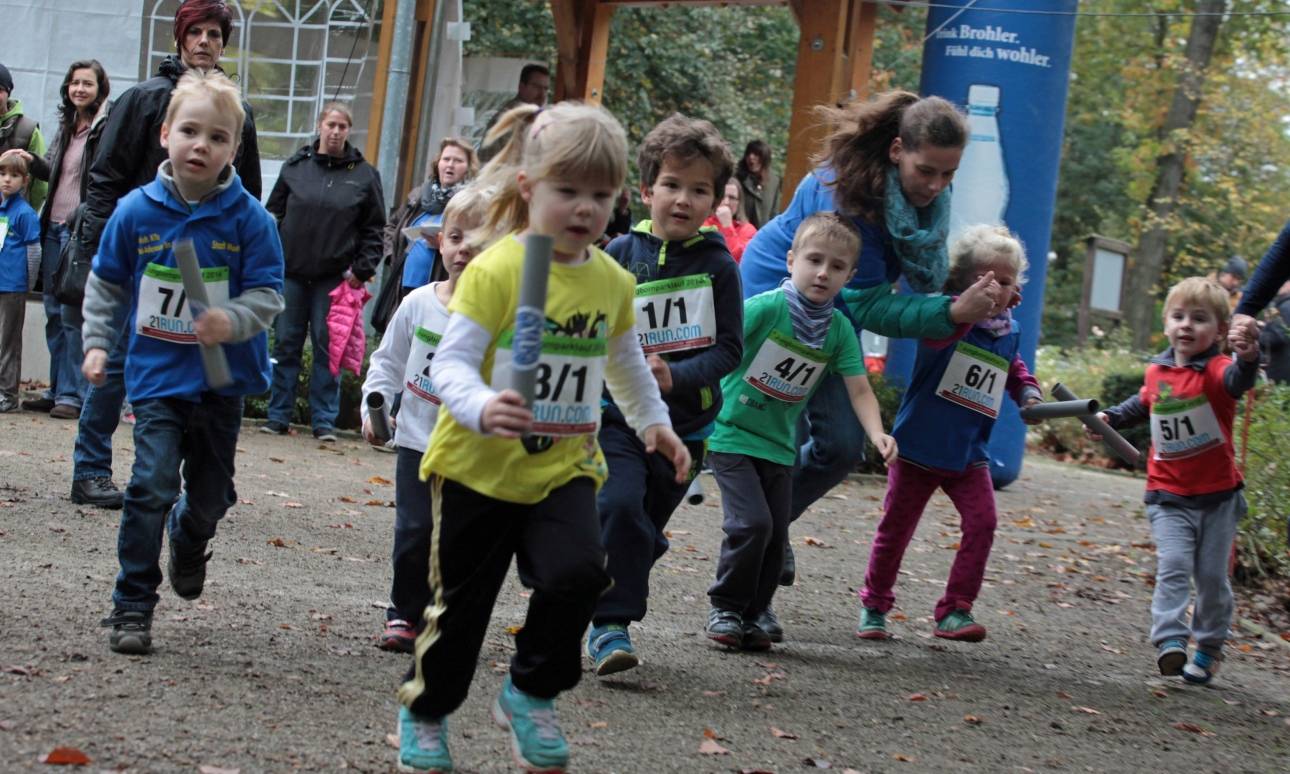 Die kleinen Läufer zeigten vollen Einsatz beim Bambini-Lauf.