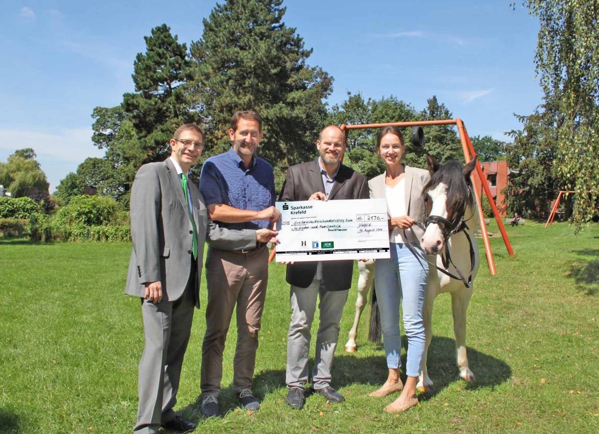 7. Krefelder Gesundheitslauf: 3170 Euro für das heilpädagogische Reiten