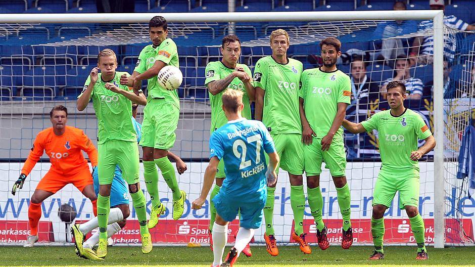 Beton angerührt: Für die Kickers gab es kein Durchkommen durch das Duisburger...