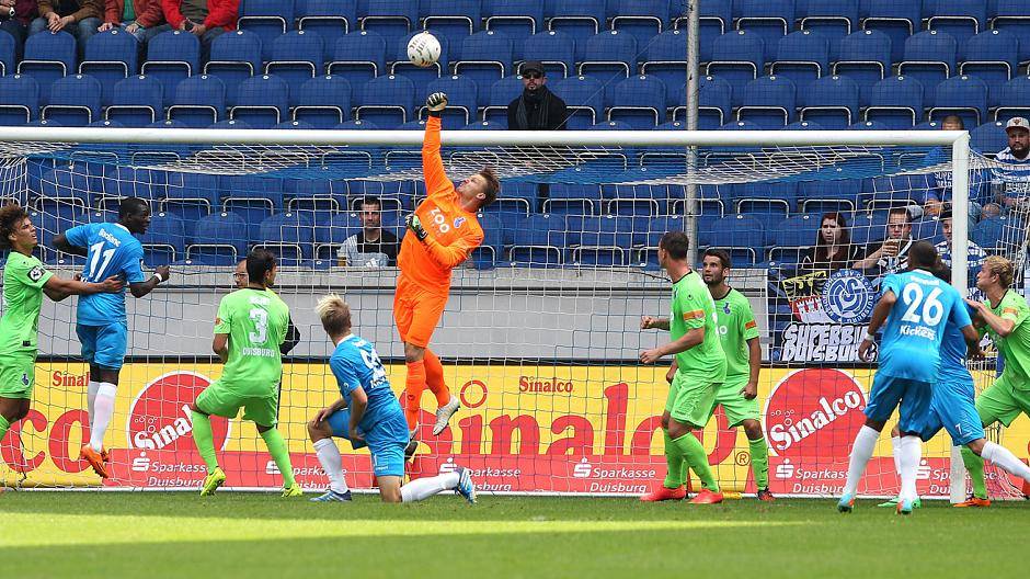 Michael Ratajczak hielt auch im dritten siegreichen Spiel in Serie die...