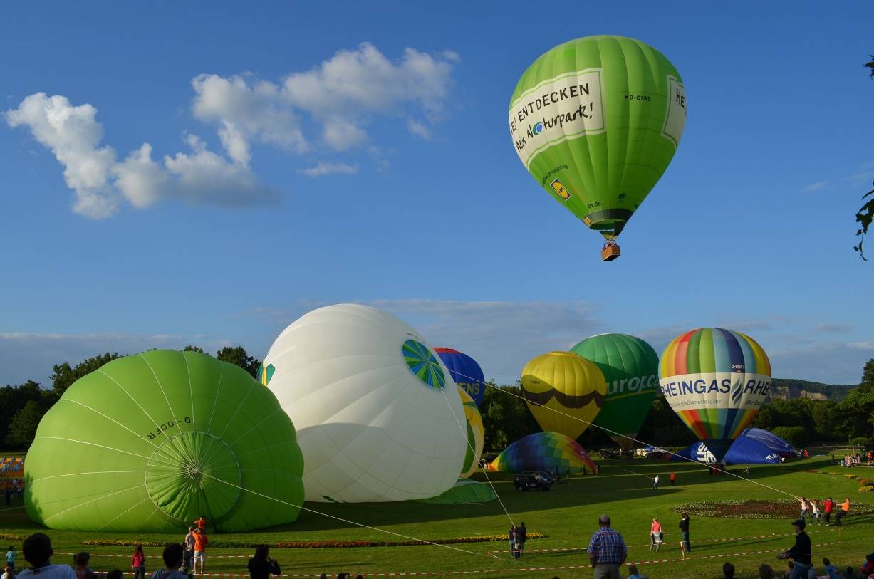 2. Grefrather Ballontage:Atemberaubender Blick über den Niederrhein