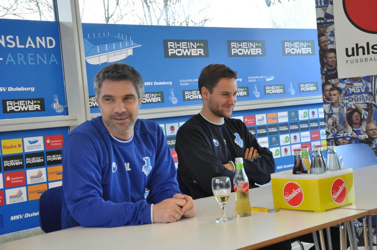  Trainer Gino Lettieri und Matthias Kühne bei der Pressekonferenz vor dem Großaspach-Spiel  