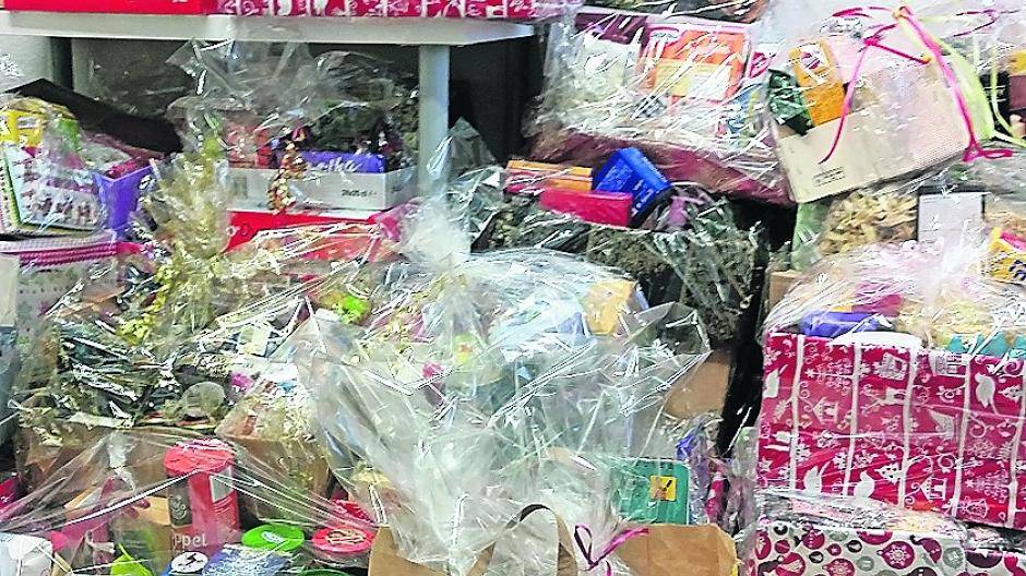 Tafel sammelt Lebensmittel