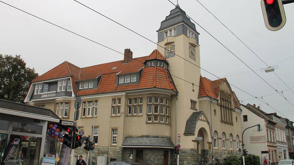 Der Fischelner Haltestellen-Streit