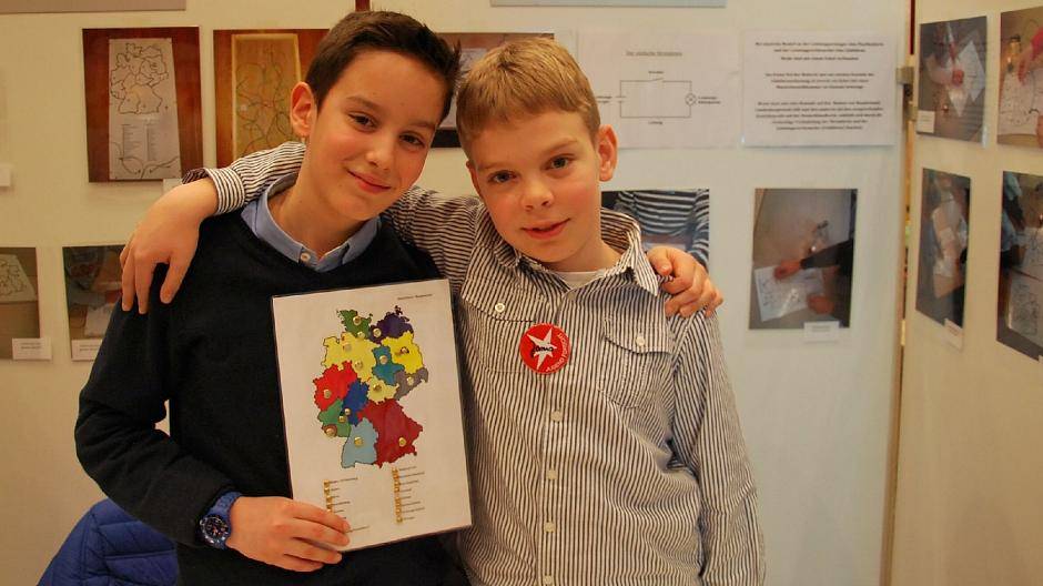 Haben die Jury beeindruckt: Janis Schröther (11) und Max Husemöller (10) vom Moltke-Gymnasium.