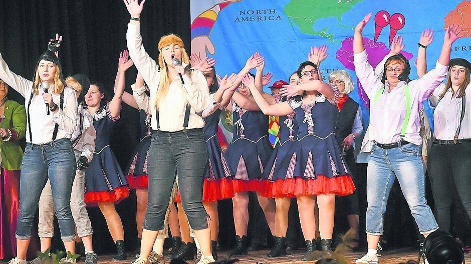 240 Minuten beste Unterhaltung