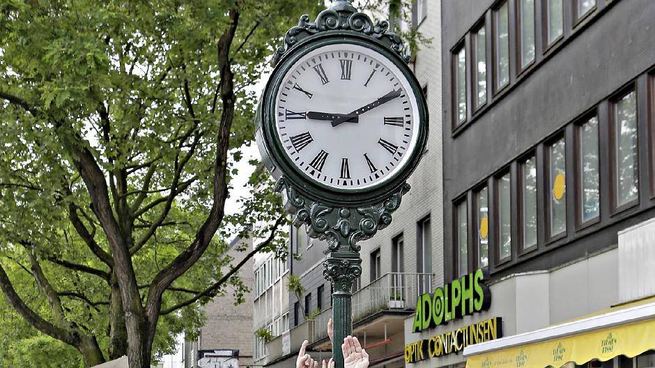 Die UdU-Uhr ist wieder da