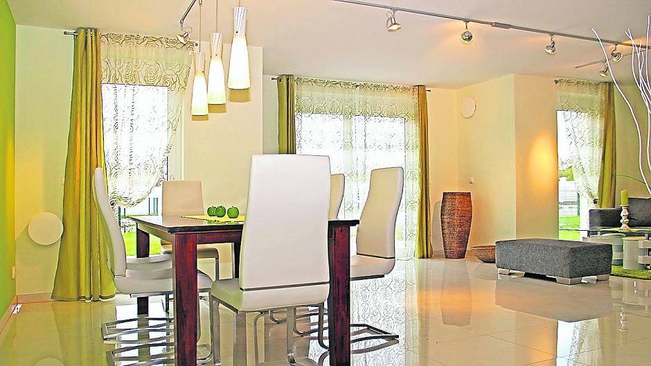  Ein gesundes Raumklima frei von Schimmel und anderen Belastungen: So wünscht man sich die eigenen vier Wände. Eine dezentrale Lüftungsanlage kann dazu beitragen. 