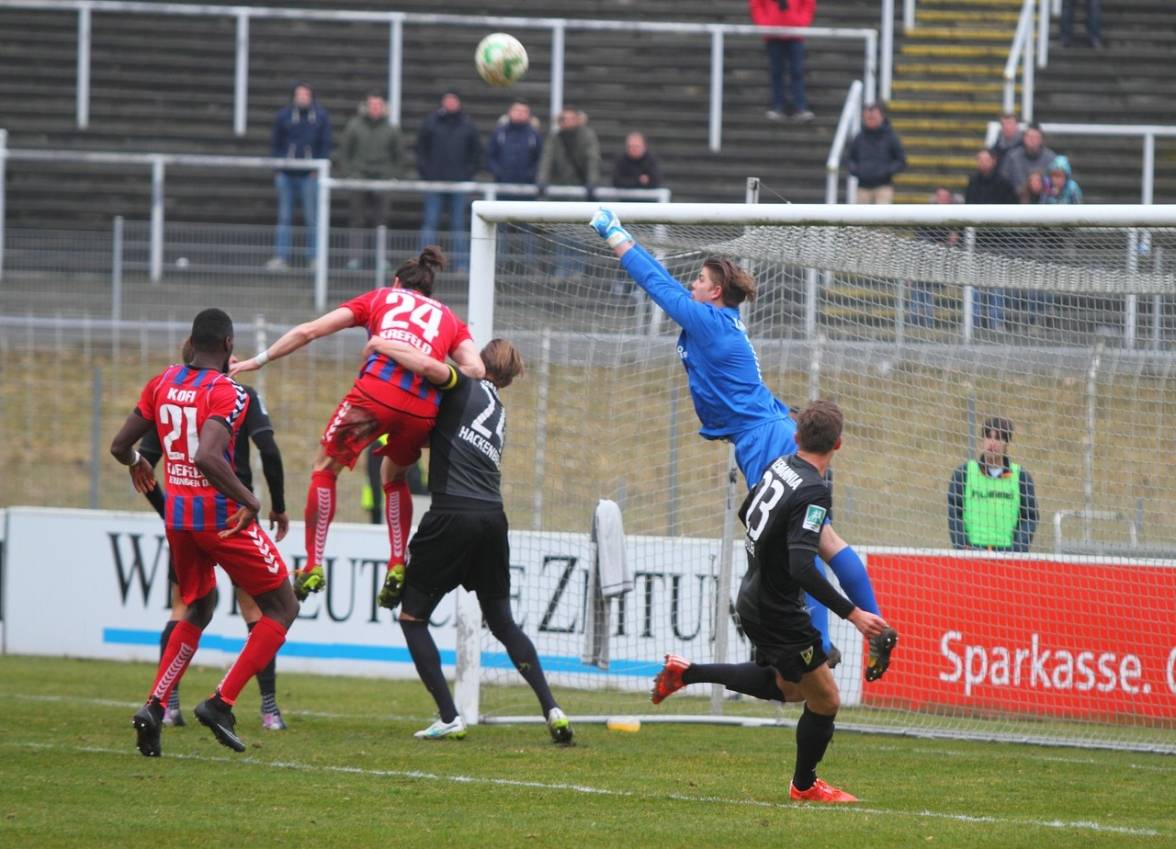Uerdingen schafft 1:1 gegen Alemannia Aachen: KFC bietet Spitzenreiter die Stirn