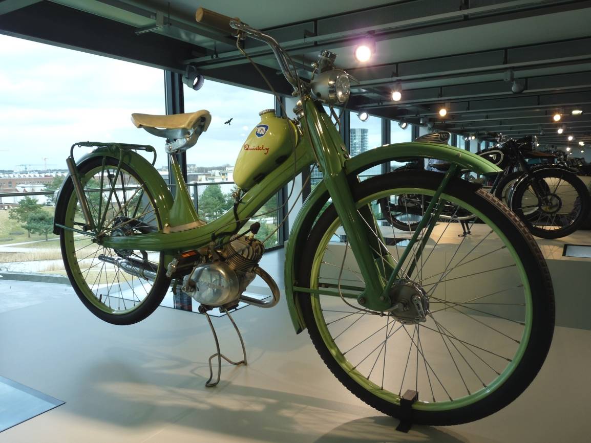 "Nie mehr laufen, Quickly kaufen"