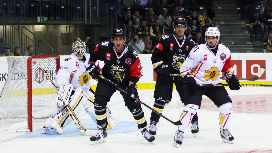 CHL: Pinguine nach Finnland und Österreich