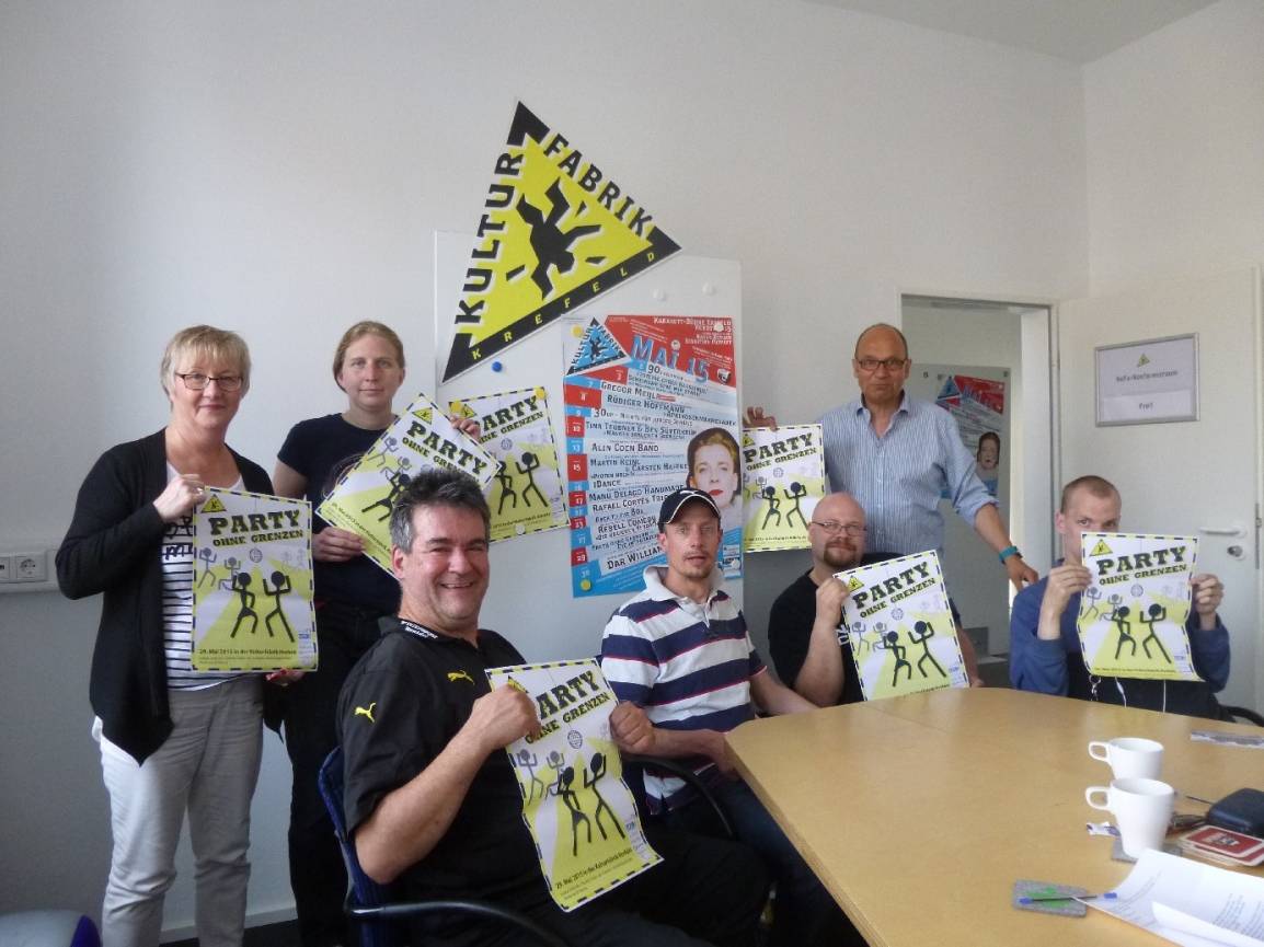  Das Organisationsteam, von links nach rechts stehend: Sylvia Ebbinghaus, Heike Schätze,Jochen Kamps, sitzend: Michael Küssner, Uwe Ortmanns, Marc Prass und Benjamin Tillenburg. 
