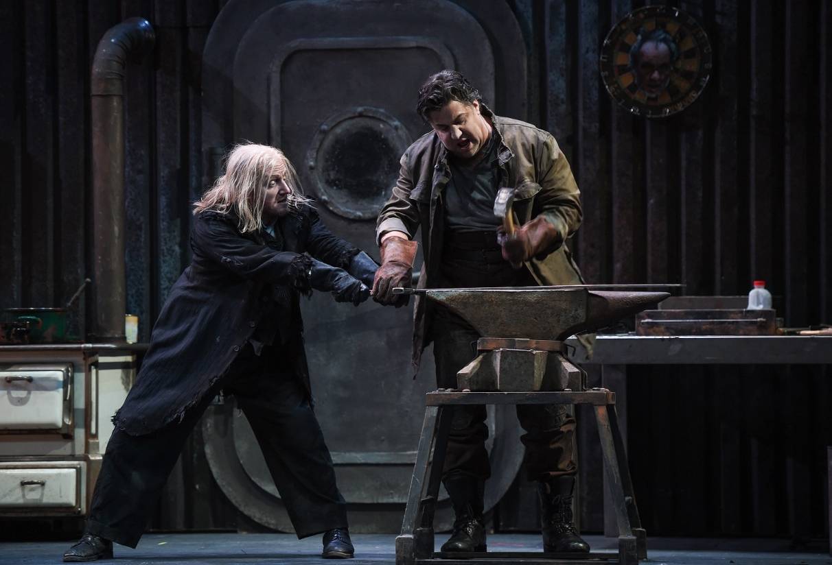 Guter Mime zum bösen Spiel