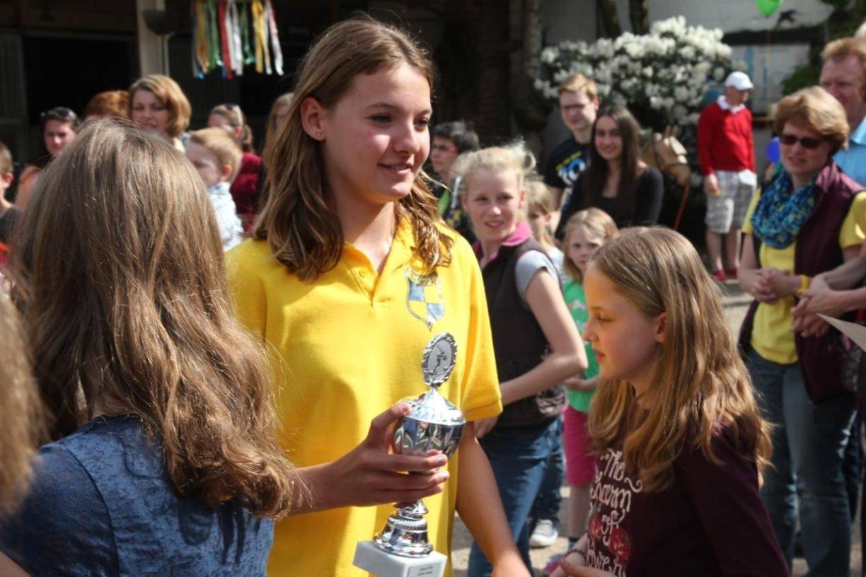 Schwimmverein Aegir 21 Kempen: Götzwanderung war wieder ein Ereignis für die ganze Familie