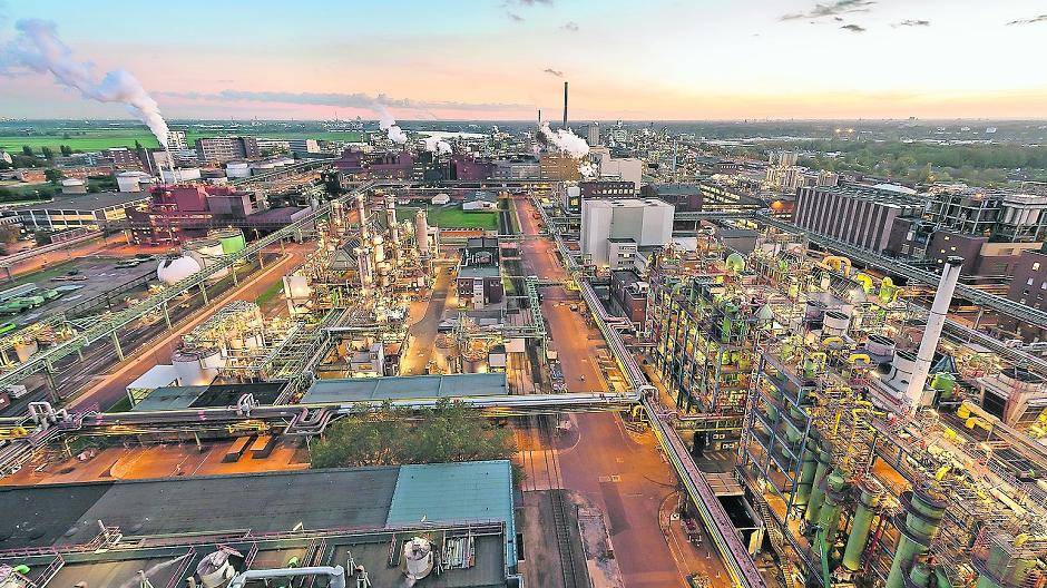  Der Chempark in Uerdingen 