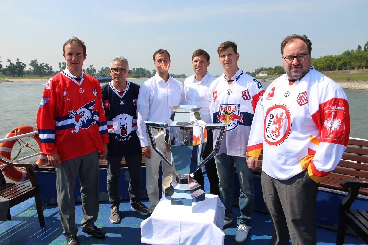 Vor dem Start der Champions Hockey League / DEL-Klubs treffen sich in Düsseldorf: Pinguine freuen sich auf die "Königsklasse"