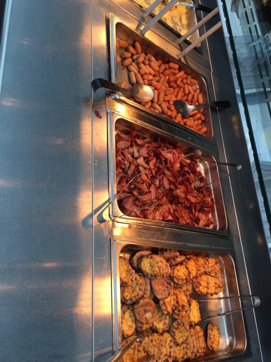 Krefeld Pinguine auf CHL-Reise: Oulu: Erst schwitzen, dann schlemmen