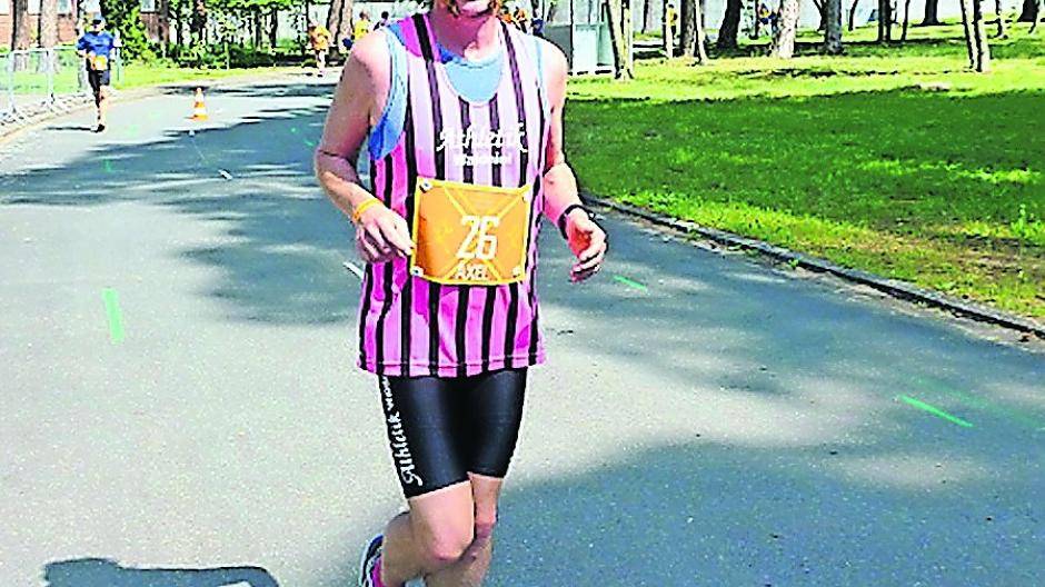 Axel Zachau läuft in der Justizvollzugsanstalt in Darmstadt — für ihn ein ganz besonderes Erlebnis.