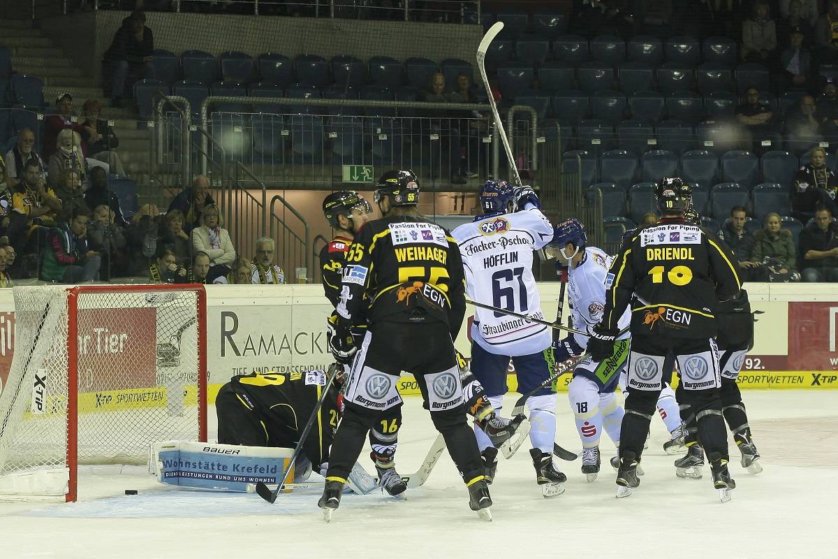 Krefeld unterliegt Straubing mit 3:8: Pinguine: Heimpleite gegen bissige Tiger