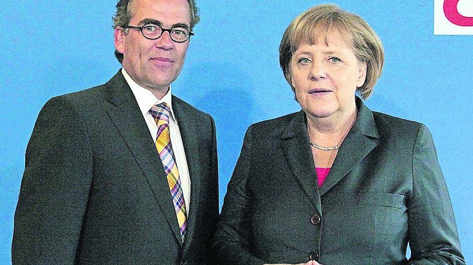  Souveräne Repräsentanz: Gregor Kathstede traf in seiner Amtszeit viele bedeutende Persönlichkeiten, an der Spitze die Bundeskanzlerin. 