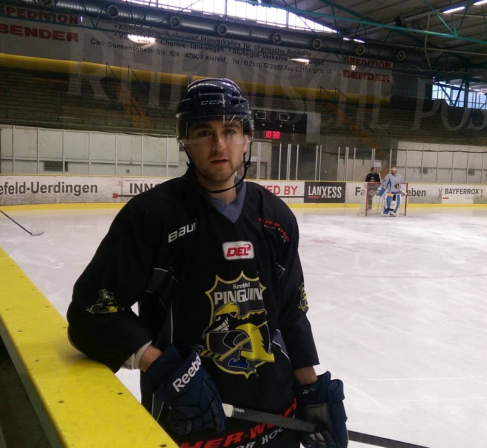 Kanadier trainiert bei Krefeld Pinguinen mit: Trivino präsentiert sich auf dem Eis