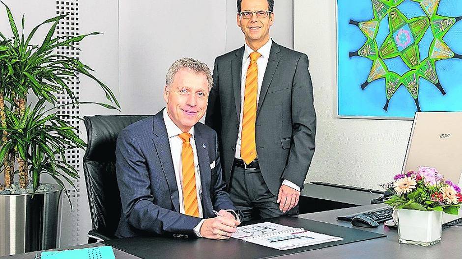 Der Vorstand der Volkbank Viersen eG (v.l.): Jürgen Cleven (Vorsitzender) und Michael Willemse.