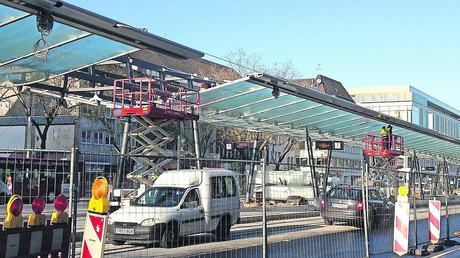 Ostwall: Glasdach noch nicht fertig - Bahnen fahren trotzdem