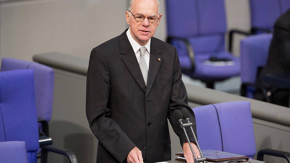  Staatsmännisch: Bundestagspräsident Norbert Lammert spricht nun auch in der Krefelder Friedenskirche. 