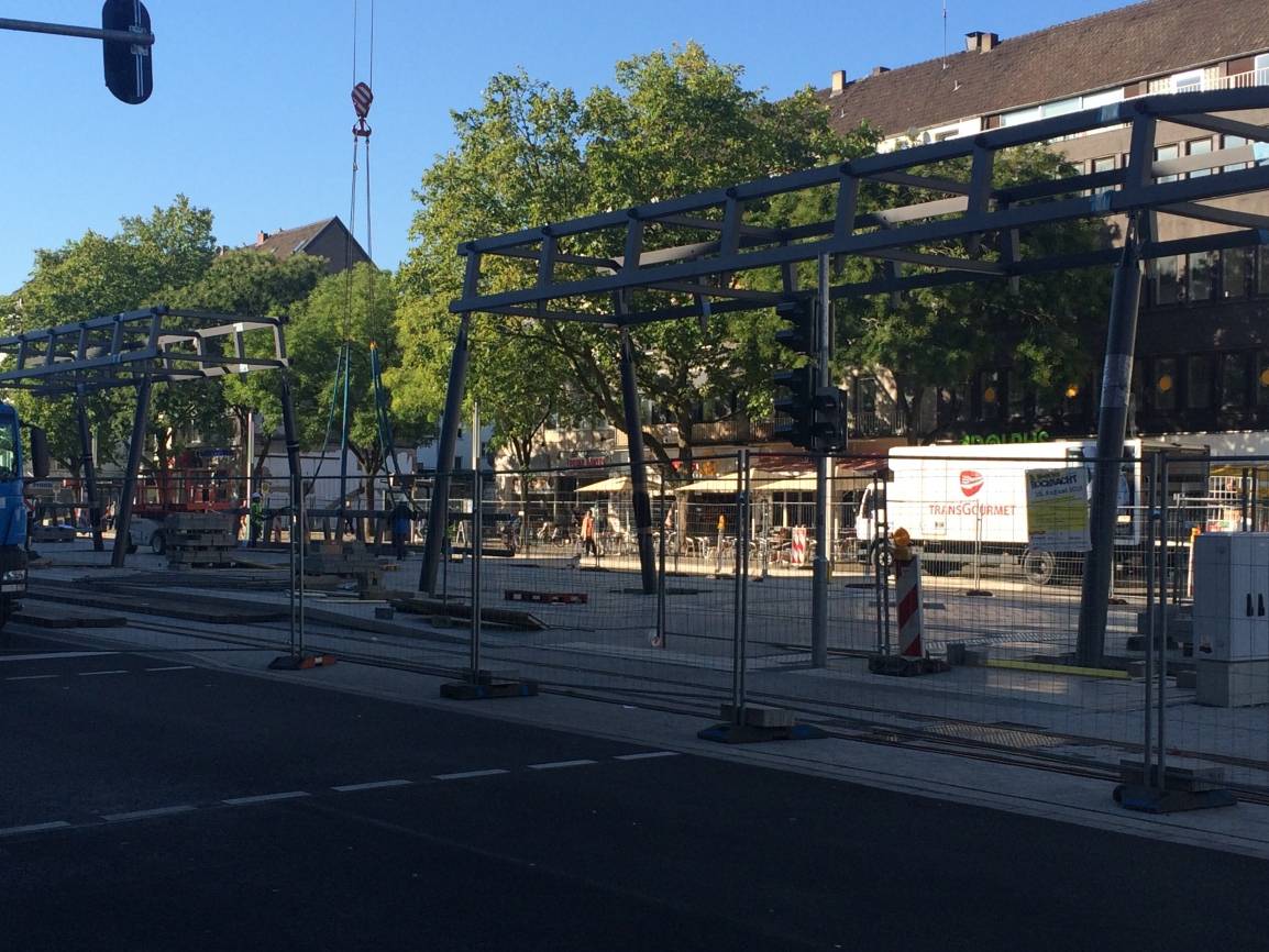 Umbau der Haltestelle: Ostwall: Markante Fortschritte